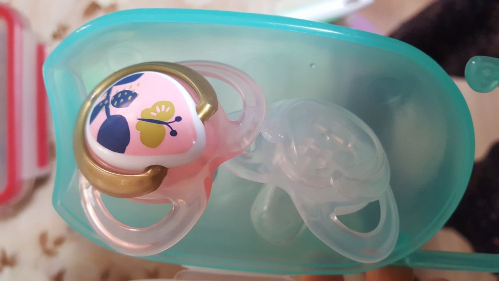 Suzeta tommee tippee  lantisor nou chicco protectie suzete chicco