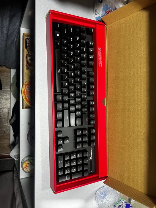 Hyperx alloy origins(red switches)