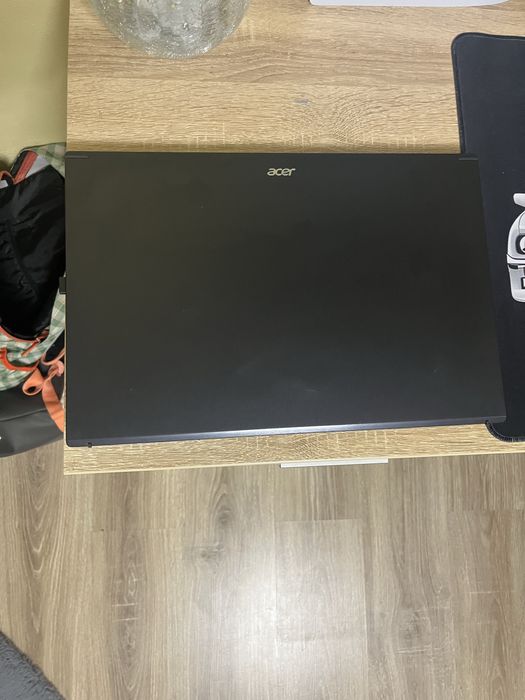 Laptop gaming acer aspire 7+accesorii