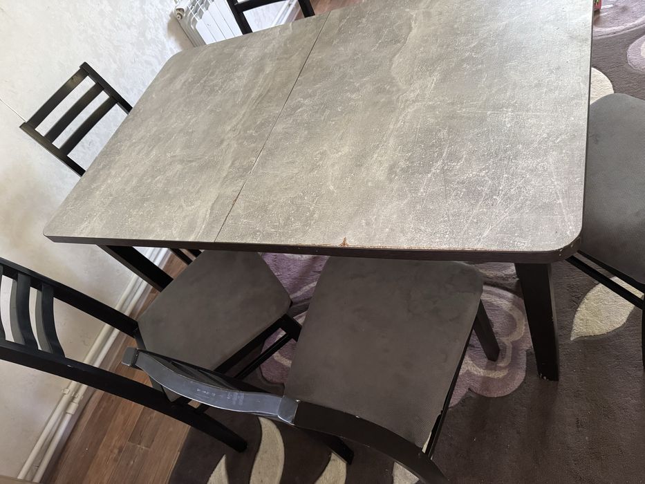 Стол и 6 стуля продается!