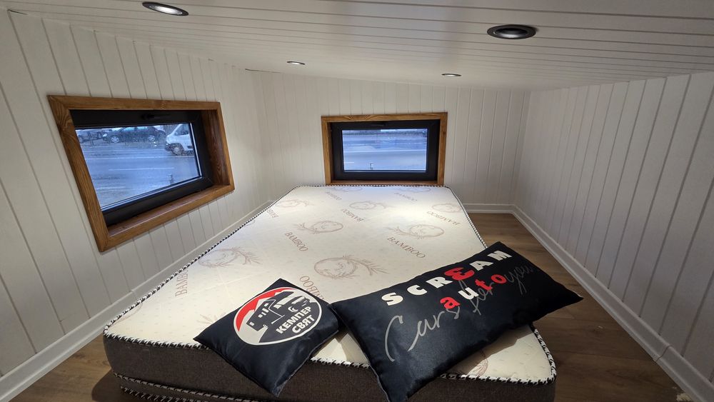 Мобилна къща напълно обзаведена!