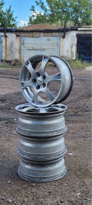 Продам литые диски