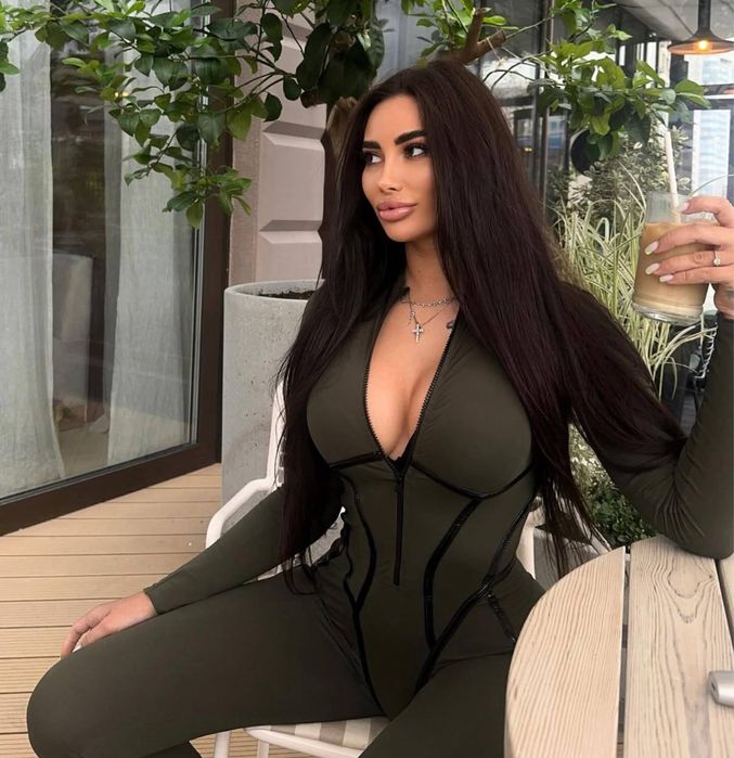 Модерни дамски спортни екипи