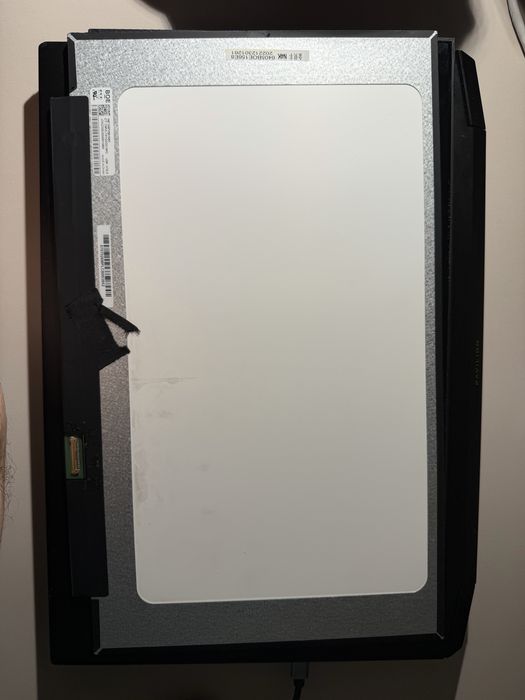 Матрица для ноутбука 15.6 30пин без ушек