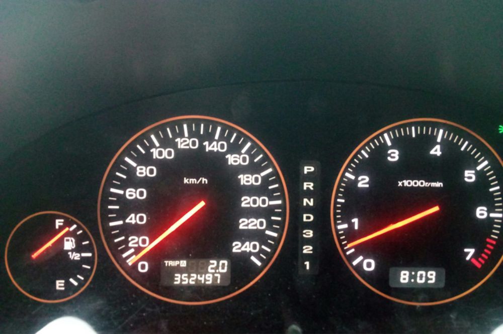 Оптитрон на 240 км субару / Subaru B4
