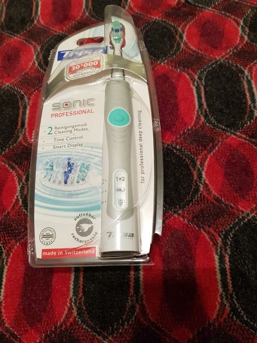 Periuta electrica de dinti Trisa Sonic Professional Sigilata!
