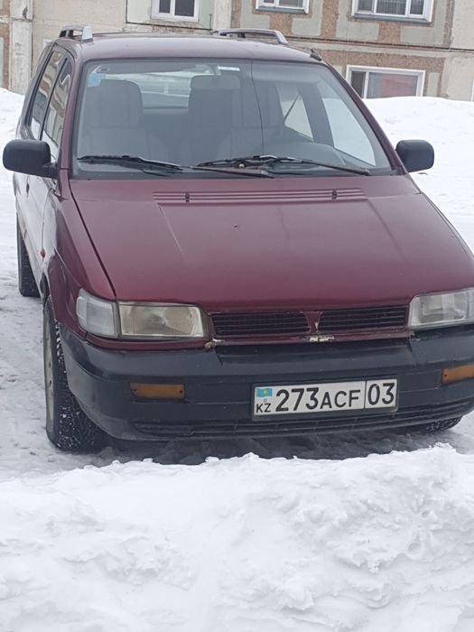 Мицубиси спейс вагон