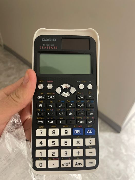 Калькулятор Casio fx-991ex