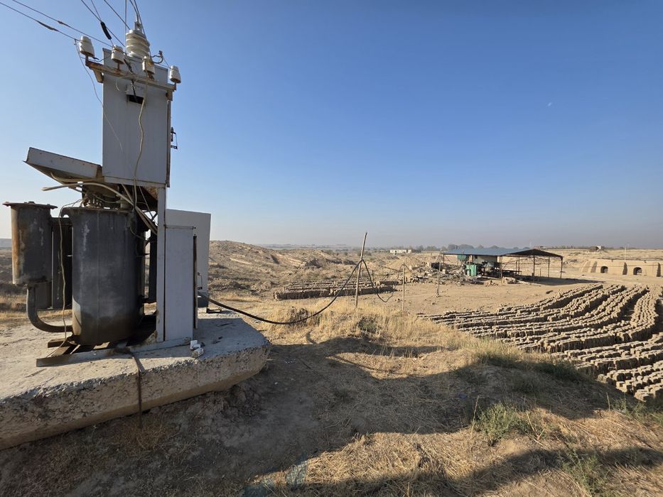 Гишт завод сотилади