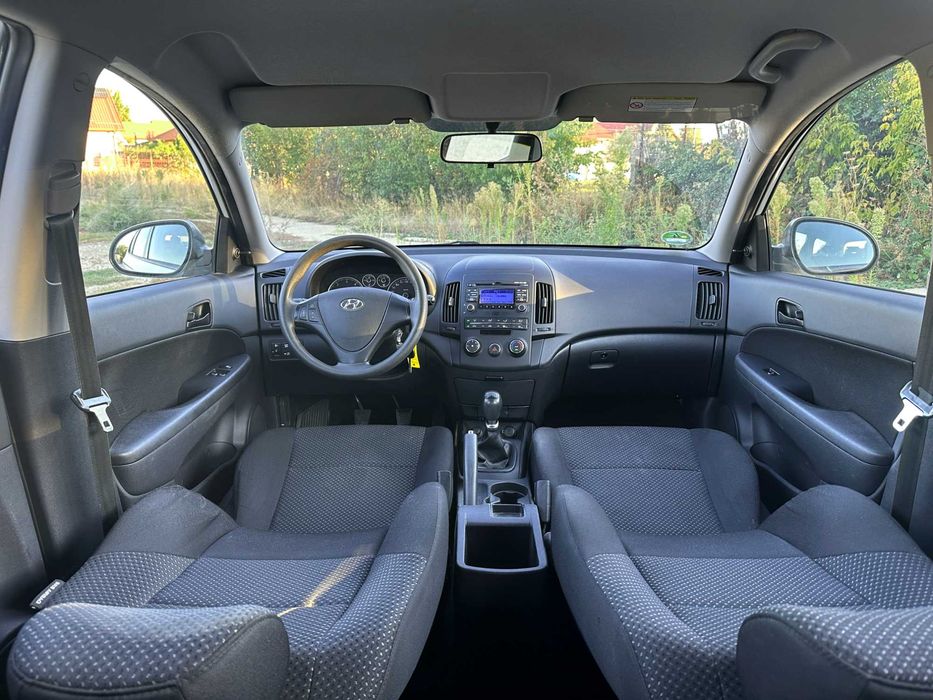 Hyundai i30 1.6 CRDI • 2011 • Diesel • 115 CP • Euro 5 • Rate fixe • Garanție • Livrare Gratuită