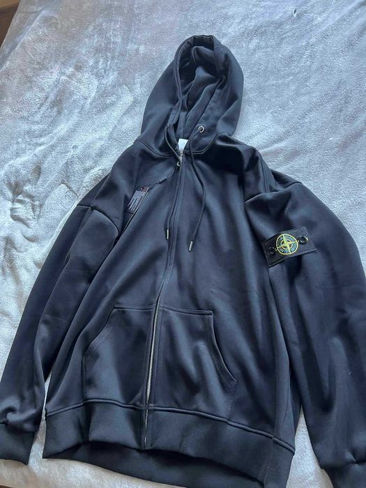 Горнище на Stone island