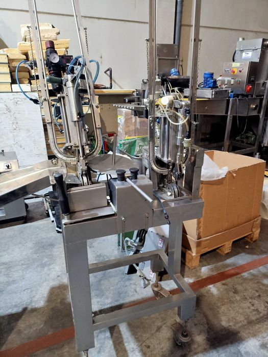 Професионален клипсатор