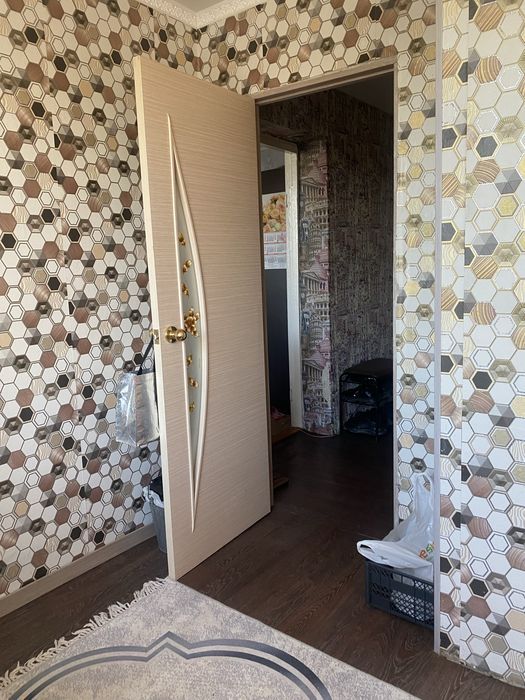 Продам 1 ком кв в хорошем районе,возле 5 пол-ки