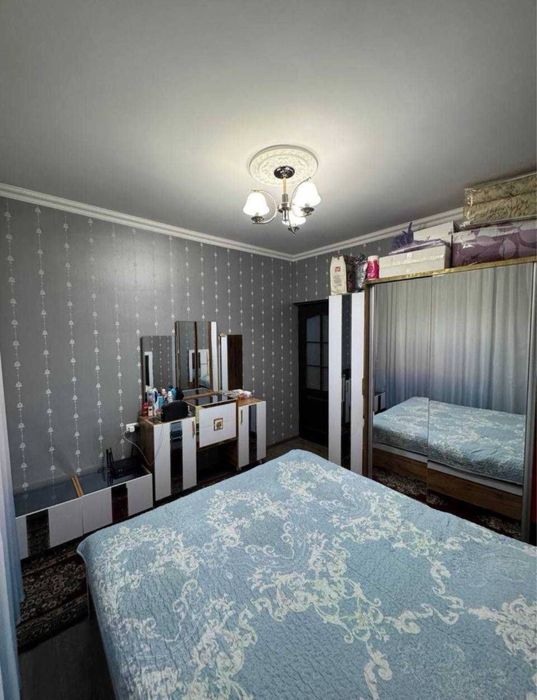 Продается 4х комнатная квартира,университет АЖОУ,Яшнабадский р-н,92м2