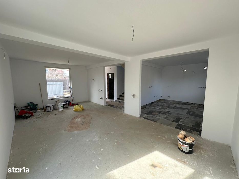 Casa individuala, cu etaj, in Clinceni