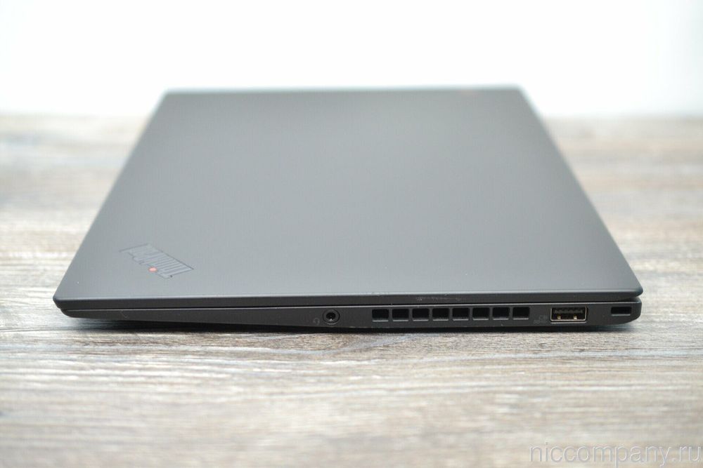 Lenovo X1 Carbon Gen 7