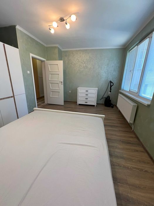 Продава се Тристаен апартамент в Русе, Център - 95 кв.м за 1264 €/кв.м - Снимка #13