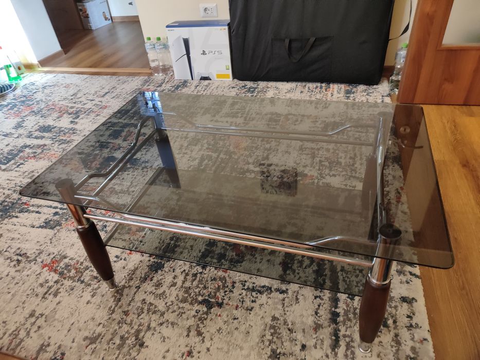 Masuta de sticla pentru living