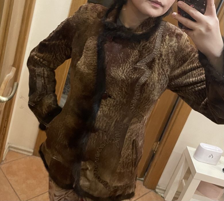 Верхняя одежда женская