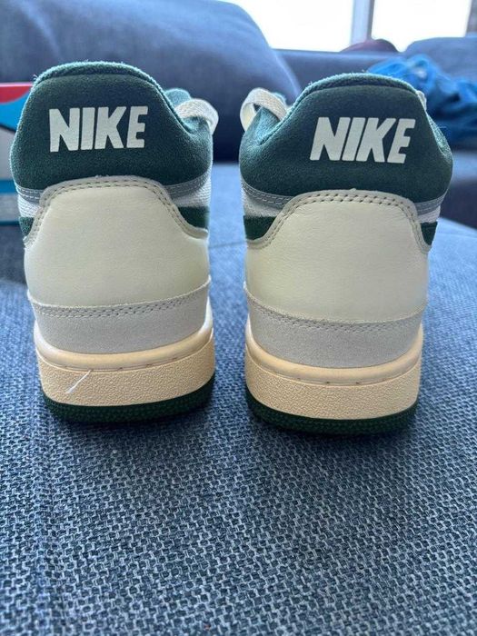 мужские кроссовки Nike Attack
