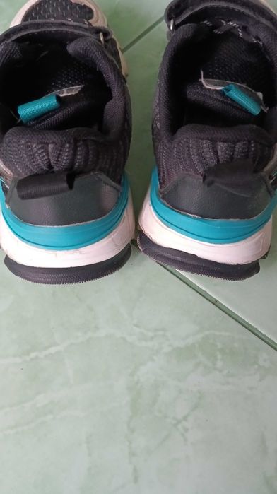 Кроссовки для мальчика