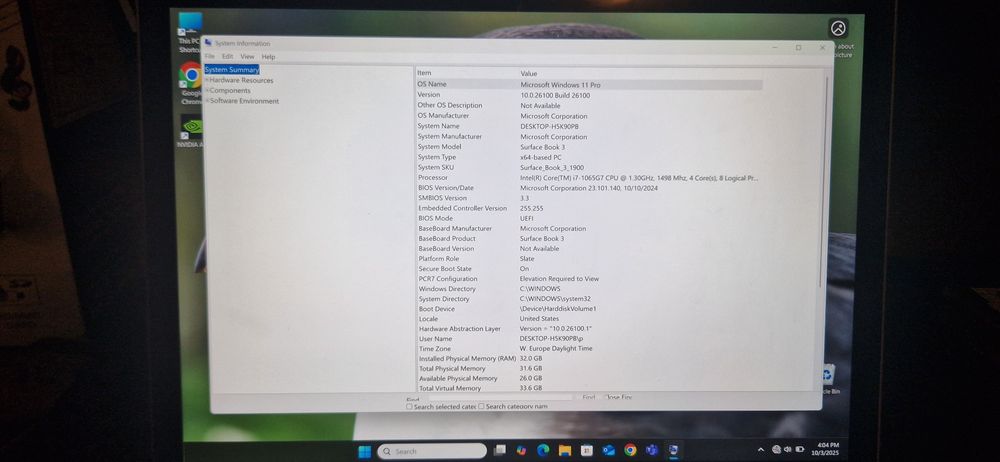 Microsoft Surface Book 3 – Intel Core i7, 32GB RAM, 1TB SSD, NVIDIA 4G
