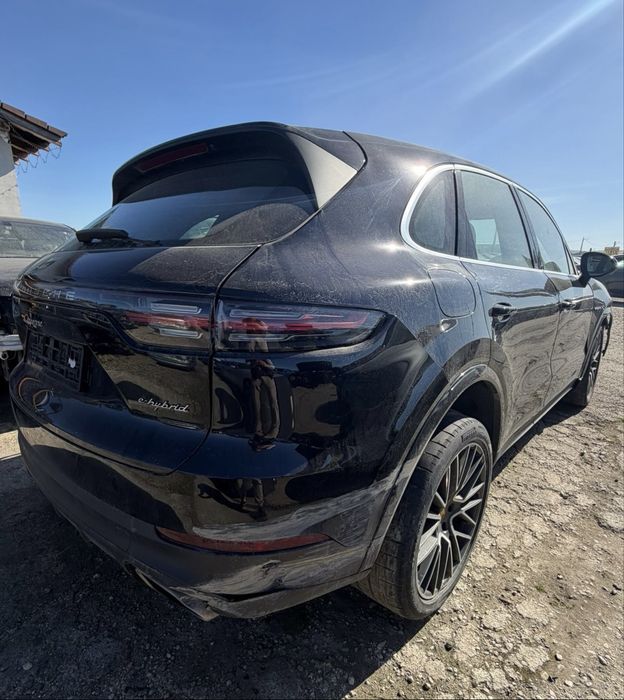 PORSCHE Cayenne 2019 — imagine 3