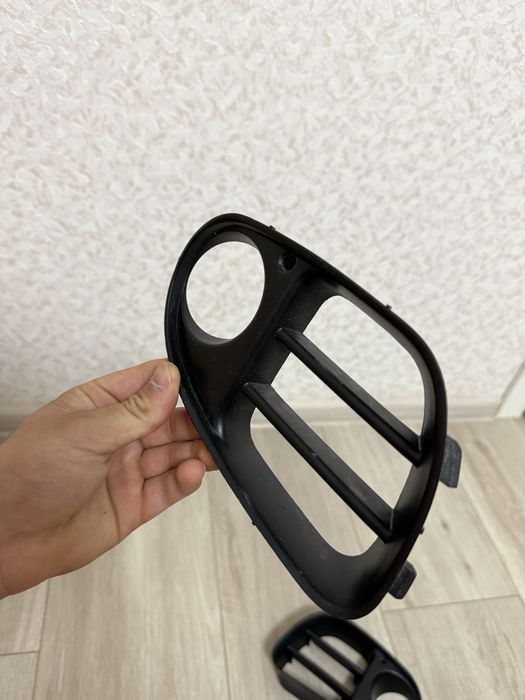 Продам заглушки на туманки