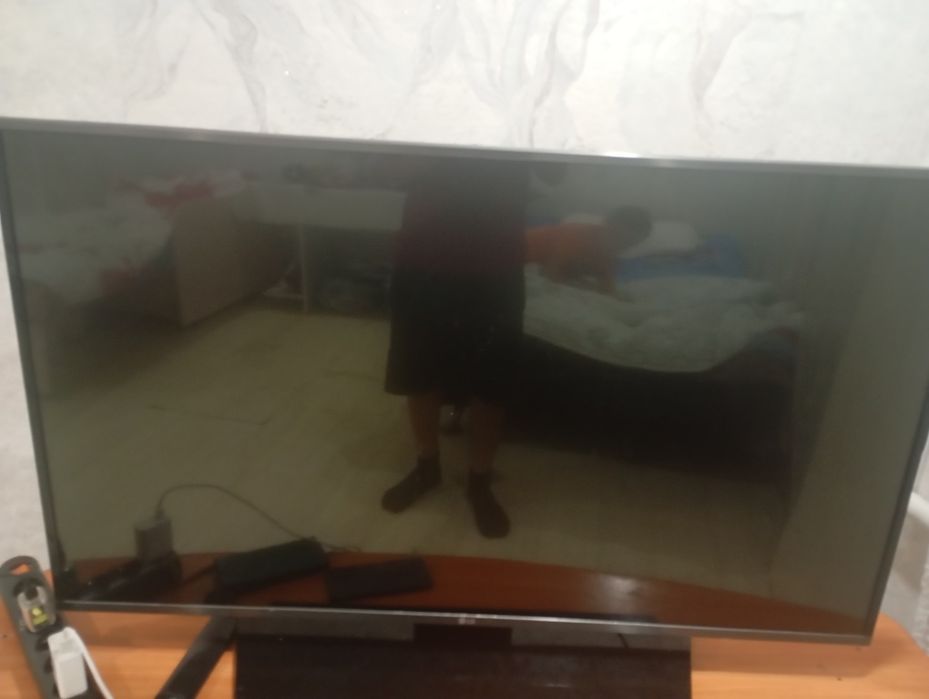Продам телевизор, сломан матрица