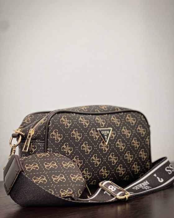 Geanta de umăr GUESS