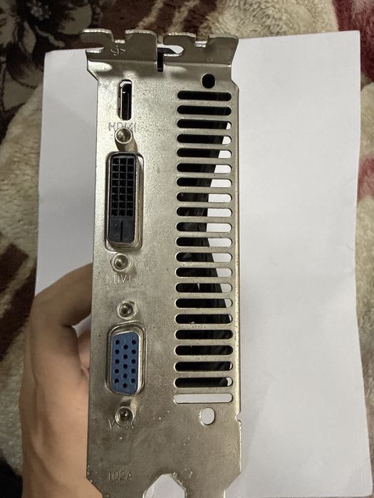 Видеокарта Palit (рабочая) HDMI mini / DVI / VGA
