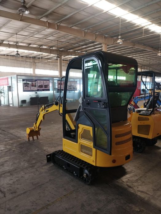 Мини экскватор  кабиналик