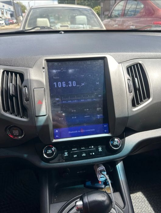 Navigatie Android Kia Sportage Tesla Waze YouTube BT