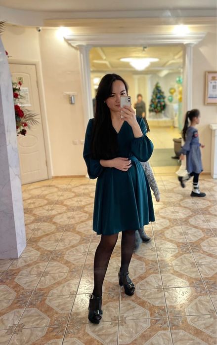 Продам платье торг есть