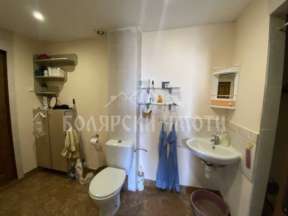 Продава се Къща в с. Хотница, Област Велико Търново - 323 кв.м за 227 €/кв.м - Снимка #11