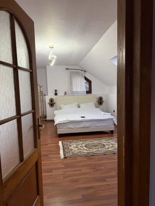 Cazare Vila, Cabana Majestic de inchiriat integral cu piscina ,ciubar,foisor