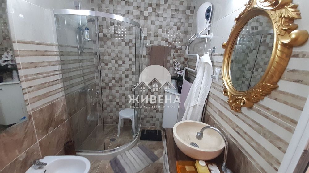 Тристаен апартамент за продажба в к.к.Слънчев бряг