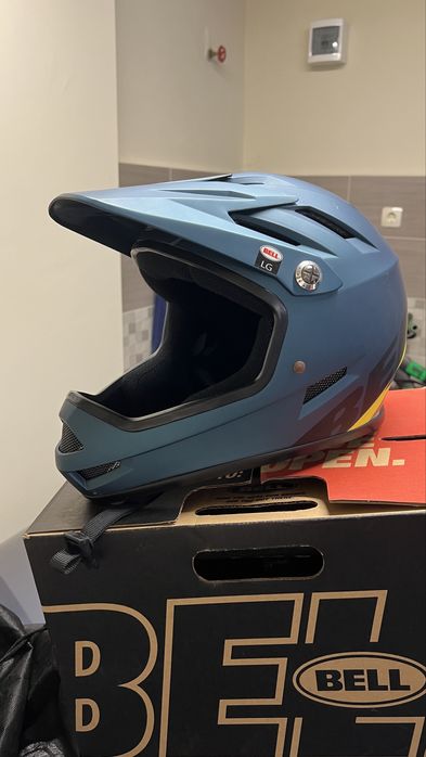 Велосипеден шлем каска BELL Sanction размер L (58 - 60 cm)