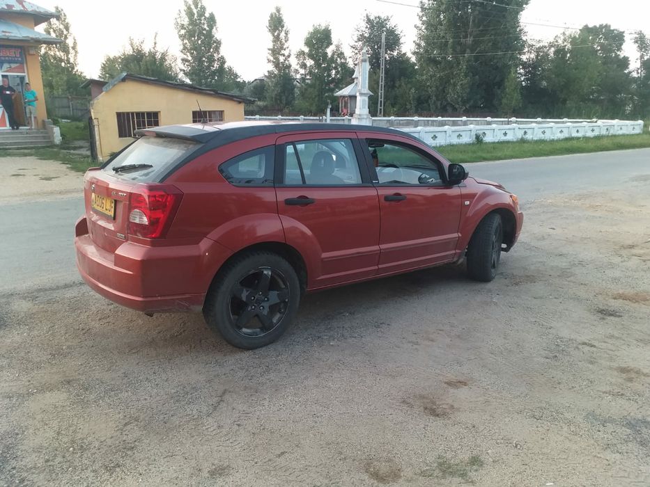 Dezmembrez dodge caliber 2.0 diesel an 2006