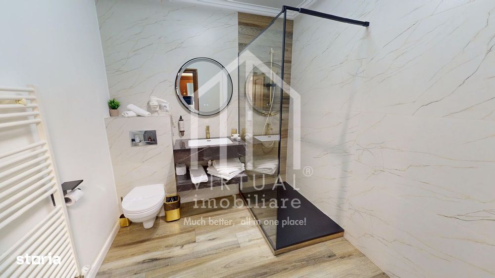 Investitia ideala - Pensiune, zona centrala - 14 camere, 2 apartamente