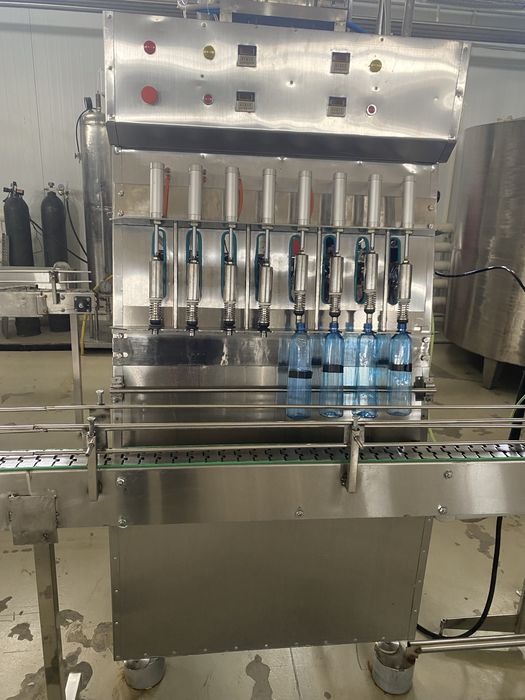 линия розлива воды!