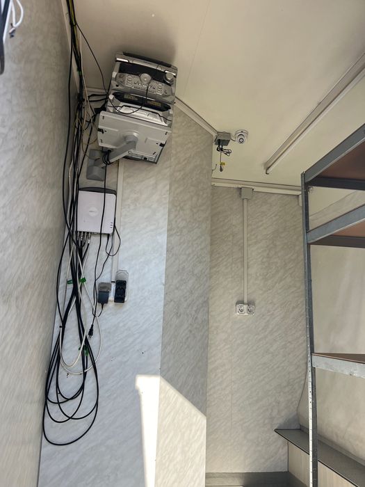 Каравани и кемпери - бързо хранене