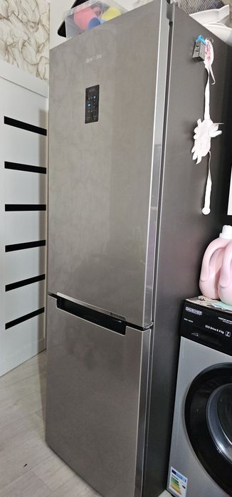 Продаётся холодильник samsung