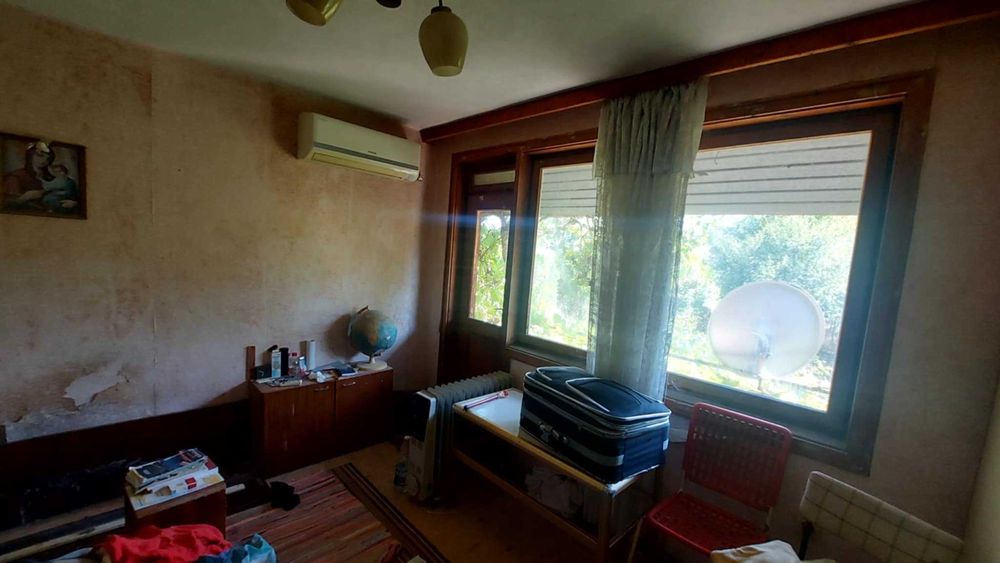 Къща/вила с двор с. Брястово, обл. Хасково