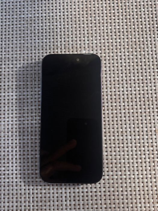 iPhone 15 Pro 128GB Blue Titanium | Батерия 99% | Като нов | Фабрично отключен