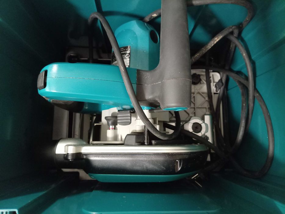 Makita freza alucobond 500xj
