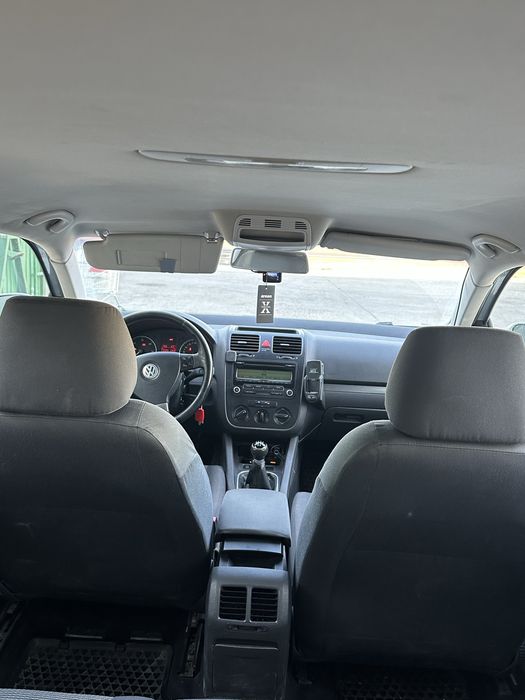 VW Golf 5 2009  1.9 TDI  105 cp