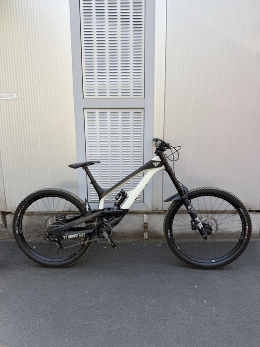 YT Tues CF Pro 2019