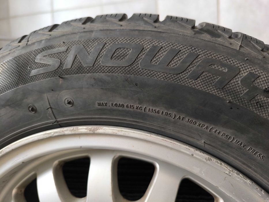 Джанти алуминиеви  с гуми LASSA - 4 броя,15 цола