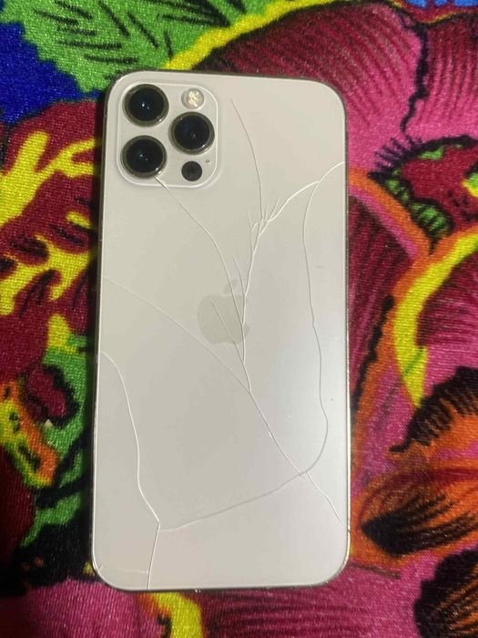 Iph 12 pro gold ,128 GB